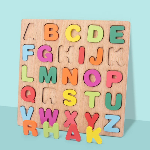 Puzzle-en-bois-bebe-naturel-pour-la-coordination-œil-main