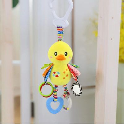 Hochet-Bébé-peluche-canard