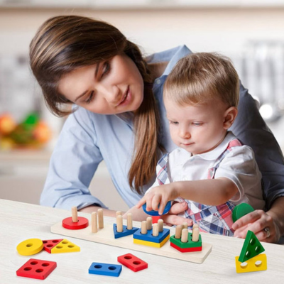 jouet-d'éveil-puzzle-en-bois-moment-de-famille
