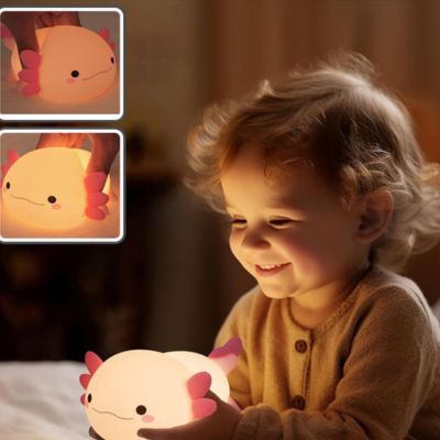 veilleuse-bébé-doudou-lune-le-cadeau-idéale-pour-les-petites-mains-de-votre-bébé