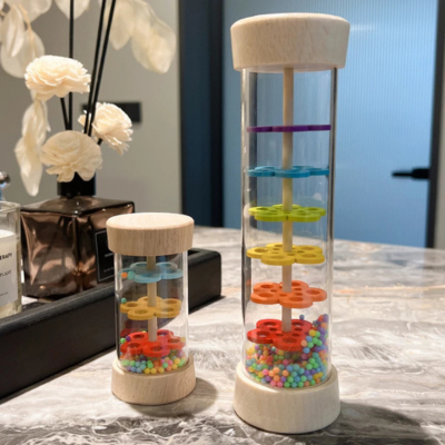 Bâton de pluie sensoriel multicolore — jouet musical Montessori