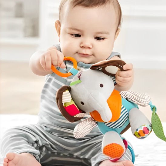 hochet-bébé-peluche-pour-divertir-votre-bébé-pendant-des-heures